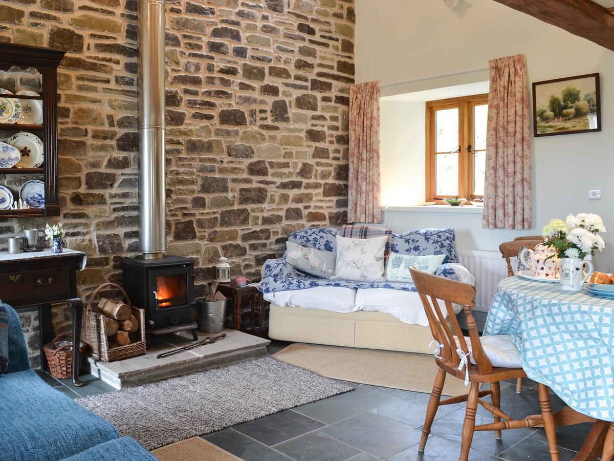 Swallow Barn Llanwrtyd Wells ภายนอก รูปภาพ